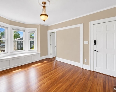 262 Clinton - Photo Thumbnail 7