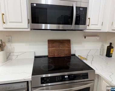 321 Ringwood - Photo Thumbnail 8