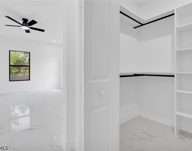 3307 E 17th Street - Photo Thumbnail 12