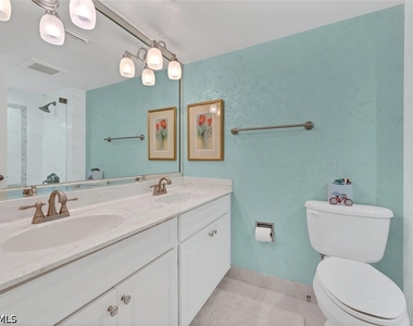 5950 Pelican Bay Boulevard - Photo Thumbnail 11