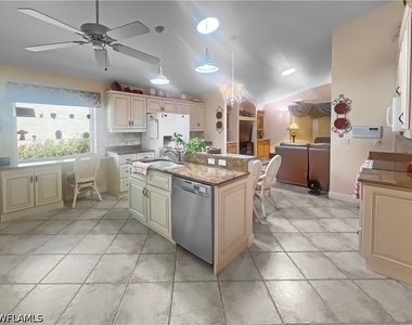 6046 Westbourgh Drive - Photo Thumbnail 14