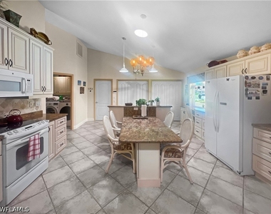 6046 Westbourgh Drive - Photo Thumbnail 16