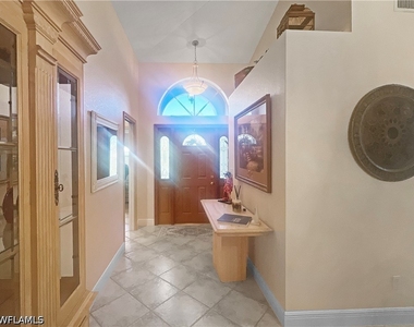 6046 Westbourgh Drive - Photo Thumbnail 5