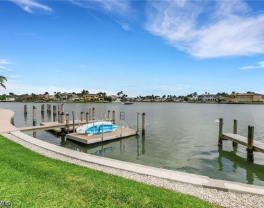 3400 Gulf Shore Boulevard N - Photo Thumbnail 26