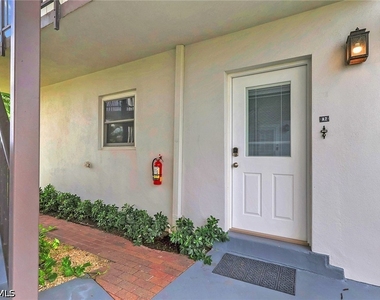3400 Gulf Shore Boulevard N - Photo Thumbnail 1