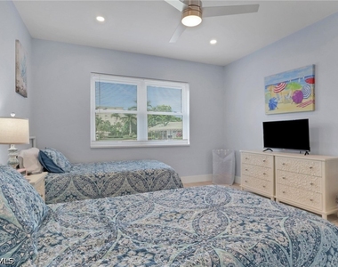 3400 Gulf Shore Boulevard N - Photo Thumbnail 20