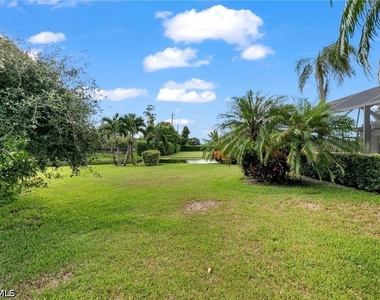 4515 Lakewood Boulevard - Photo Thumbnail 30