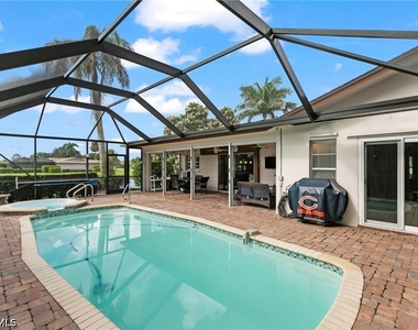 4515 Lakewood Boulevard - Photo Thumbnail 25