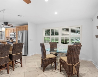 4515 Lakewood Boulevard - Photo Thumbnail 7