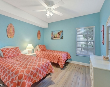 3245 Cypress Glen Way - Photo Thumbnail 22