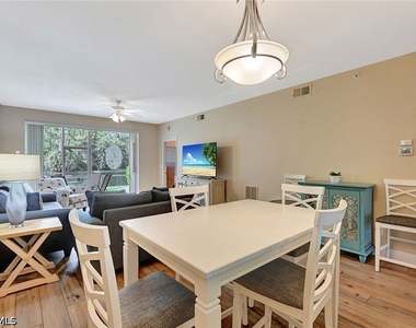 3245 Cypress Glen Way - Photo Thumbnail 4