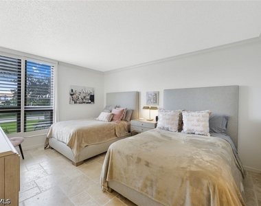 3115 Gulf Shore Boulevard N - Photo Thumbnail 9