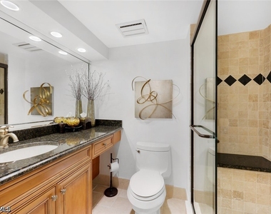 3115 Gulf Shore Boulevard N - Photo Thumbnail 10