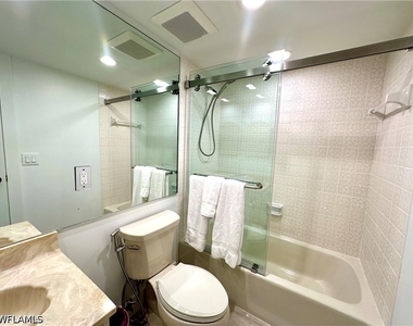 10951 Gulf Shore Drive - Photo Thumbnail 10