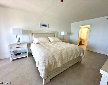 10951 Gulf Shore Drive - Photo Thumbnail 12