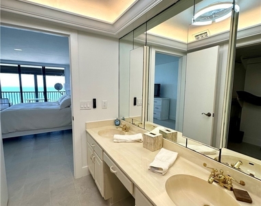 10951 Gulf Shore Drive - Photo Thumbnail 15