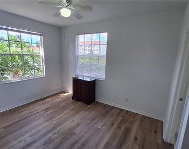 4690 Saint Croix Lane - Photo Thumbnail 6