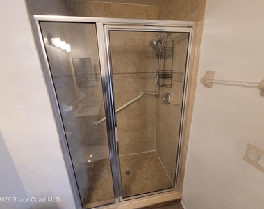 782 Simon Street Se - Photo Thumbnail 23