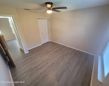 782 Simon Street Se - Photo Thumbnail 34