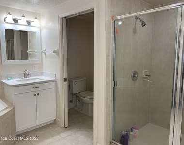 806 Mystic Drive - Photo Thumbnail 23