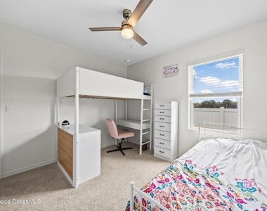 1401 Mcfarland Drive - Photo Thumbnail 14