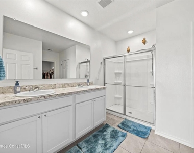 1401 Mcfarland Drive - Photo Thumbnail 12