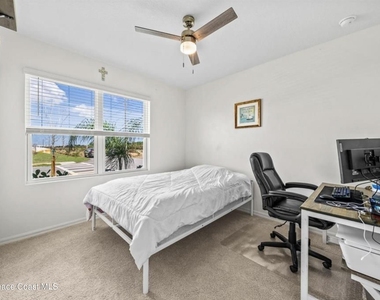 1401 Mcfarland Drive - Photo Thumbnail 18
