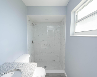 420 Newfound Harbor Drive - Photo Thumbnail 12