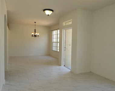 3298 Slama Avenue Se - Photo Thumbnail 2