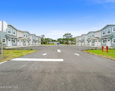 1891 Convair Street Se - Photo Thumbnail 1