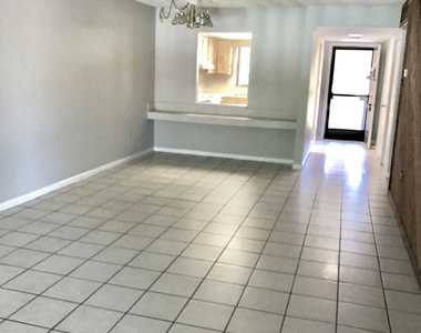 205 Palmetto Avenue - Photo Thumbnail 1