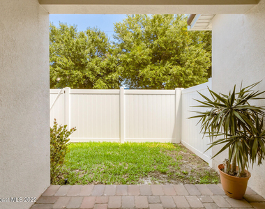 1470 Isabella Drive - Photo Thumbnail 16