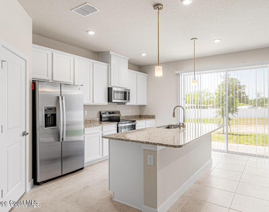1685 Kendall Pointe Place - Photo Thumbnail 6