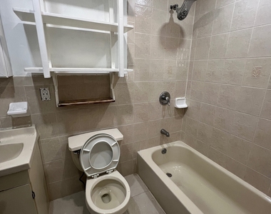 445 East 139 Street - Photo Thumbnail 11