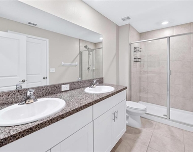 11855 Dumaine Valley Road - Photo Thumbnail 18