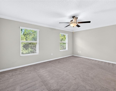 11855 Dumaine Valley Road - Photo Thumbnail 15
