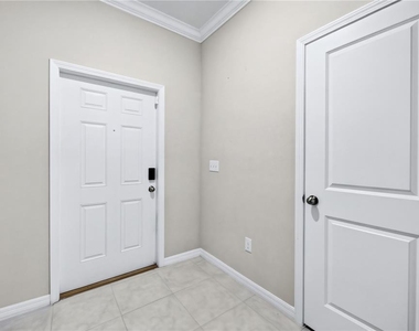 11855 Dumaine Valley Road - Photo Thumbnail 3