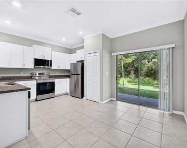 11855 Dumaine Valley Road - Photo Thumbnail 7