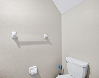 11855 Dumaine Valley Road - Photo Thumbnail 28