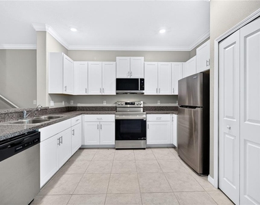 11855 Dumaine Valley Road - Photo Thumbnail 11