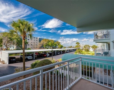 100 Silver Beach Avenue - Photo Thumbnail 11