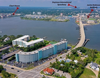 100 Silver Beach Avenue - Photo Thumbnail 1