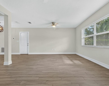 5631 4th Street S - Photo Thumbnail 17