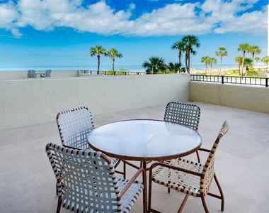 1480 Gulf Boulevard - Photo Thumbnail 6