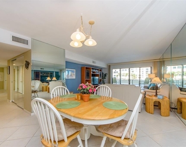 1480 Gulf Boulevard - Photo Thumbnail 10