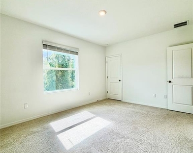 11407 Velvet Apricot Drive - Photo Thumbnail 26