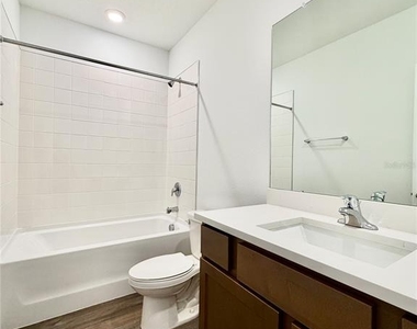 11407 Velvet Apricot Drive - Photo Thumbnail 28