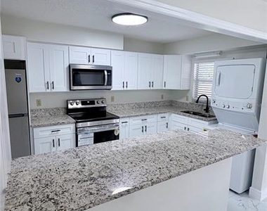 2016 Woodbridge Lane - Photo Thumbnail 6
