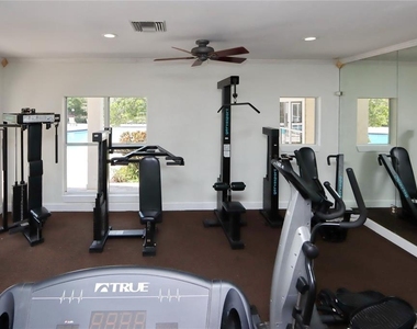 10110 Winsford Oak Boulevard - Photo Thumbnail 23