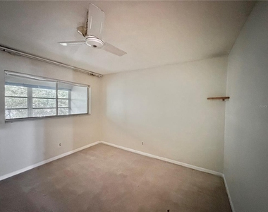 2344 Shelley Street - Photo Thumbnail 9